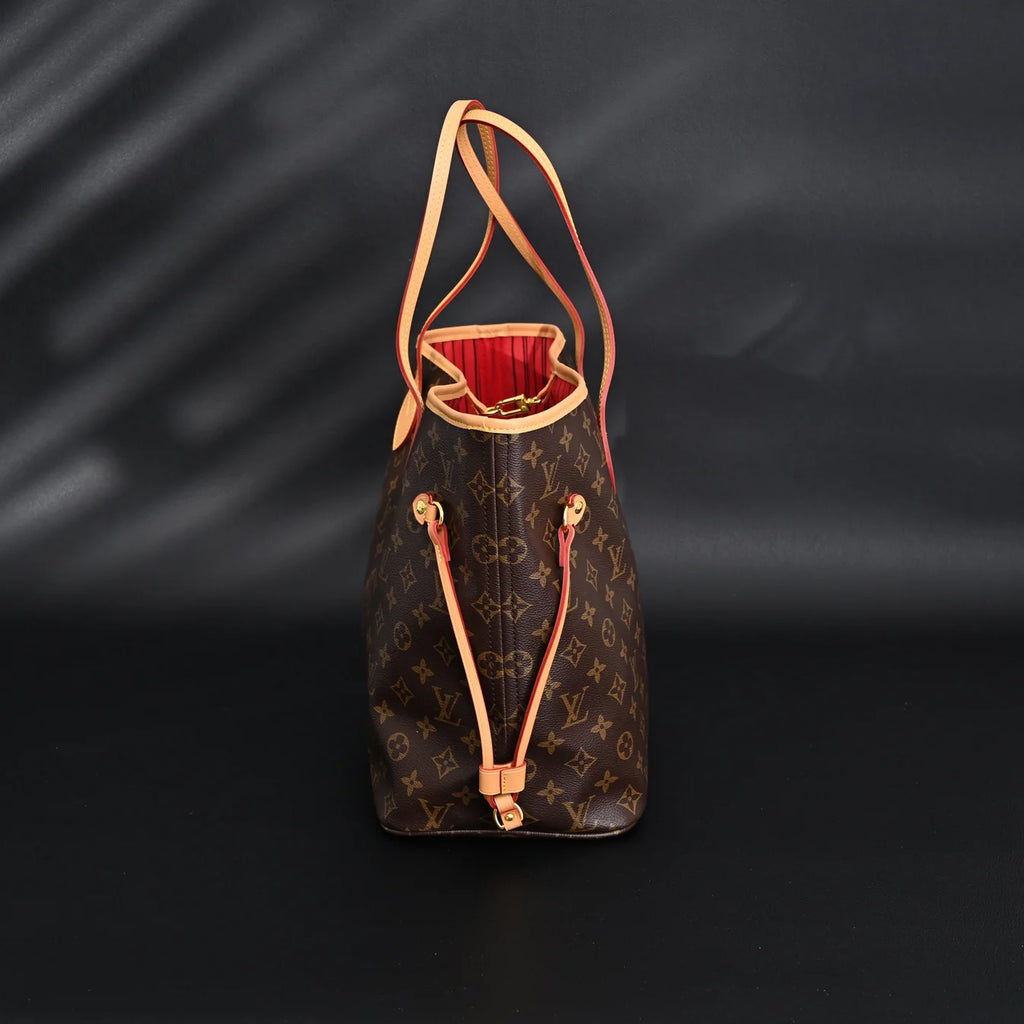 Louis Vuitton Neverfull MM Tote Bag Monogram Canvas Red Interior Shoulder