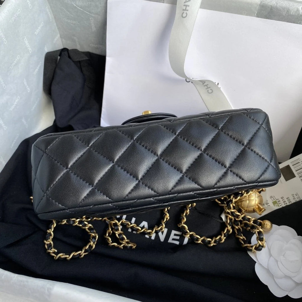 Chanel Pearl Crush Mini Flap Bag Black Quilted Calfskin Leather Chain Shoulder