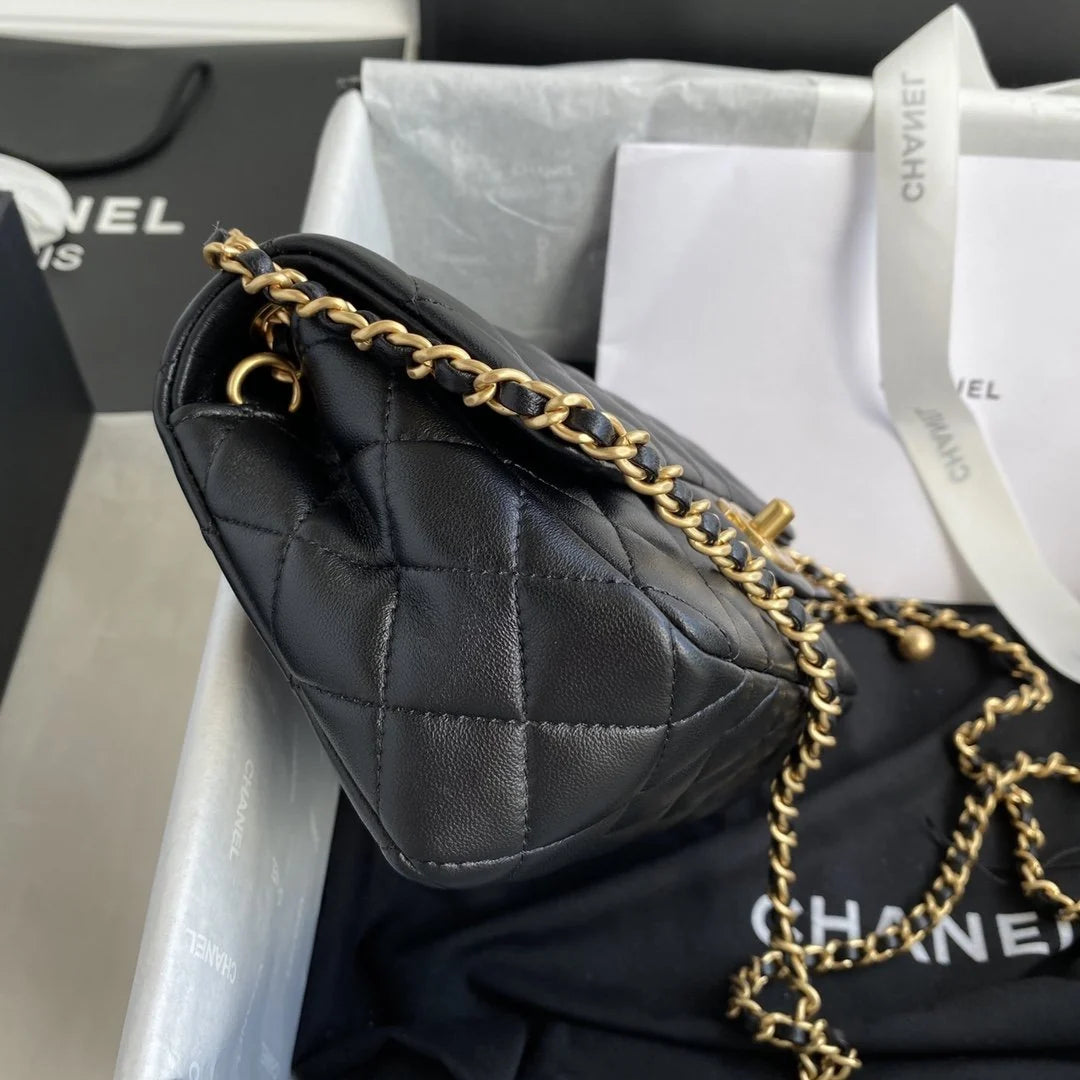 Chanel Pearl Crush Mini Flap Bag Black Quilted Calfskin Leather Chain Shoulder